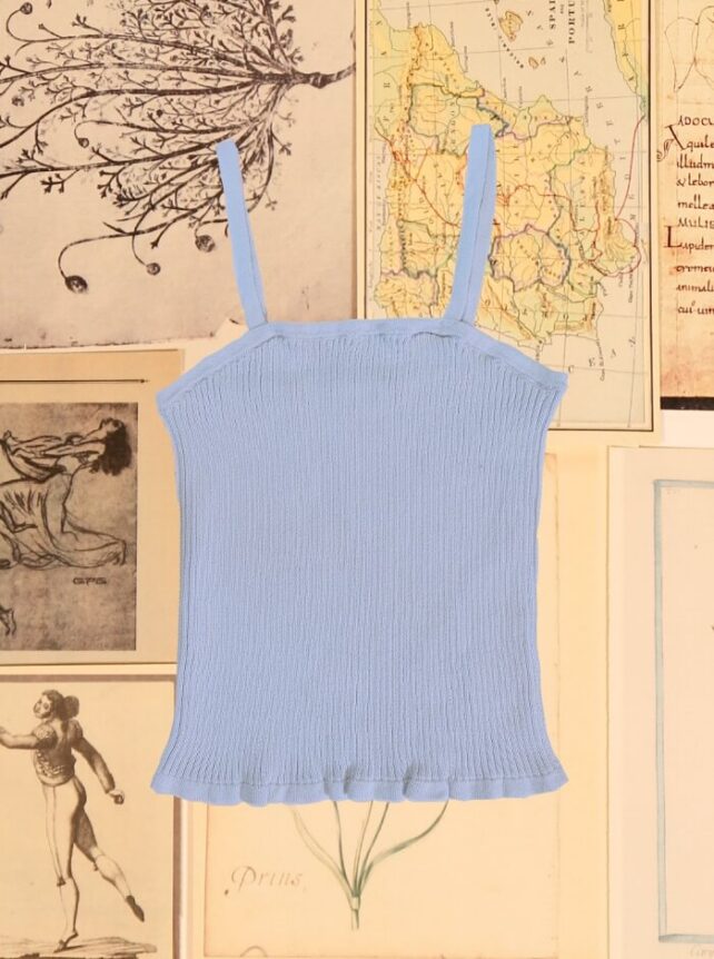 100% Baby Alpaca Sweater, Wool Sweater, Hesperios Sweater, Hesperios Knitwear, High-Quality Knitwear, Sustainable Wool Sweater, Sustainable Knitwear, Unisex Sweater, World's Best Sweater, Elevated Knitwear, Finest Wool Sweater, World’s Best Sweater, Blue Sweater.
