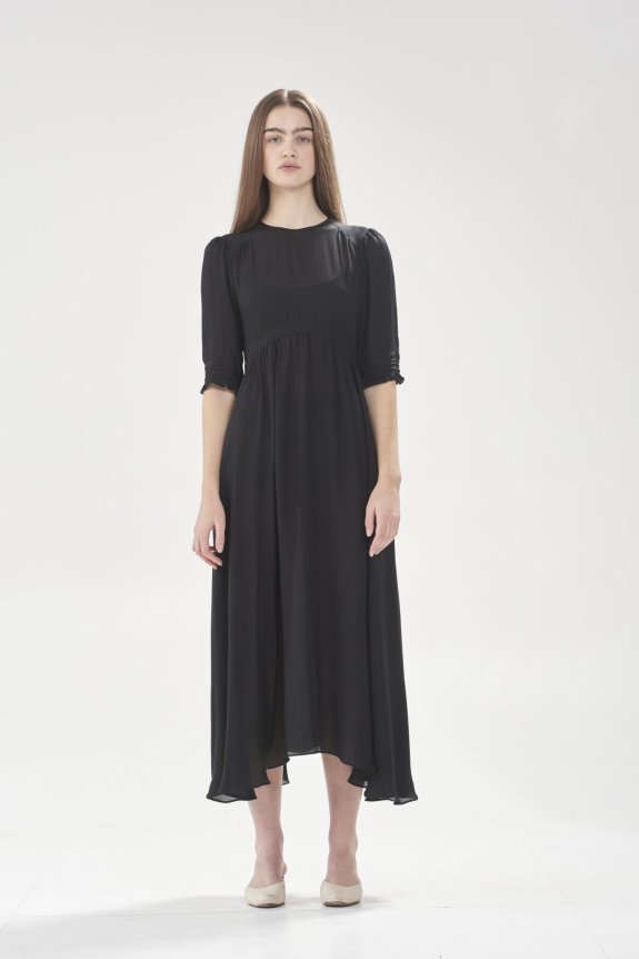 Ylva Black Silk