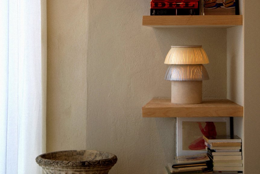 Hesperios, Paper Pleat, Table Light