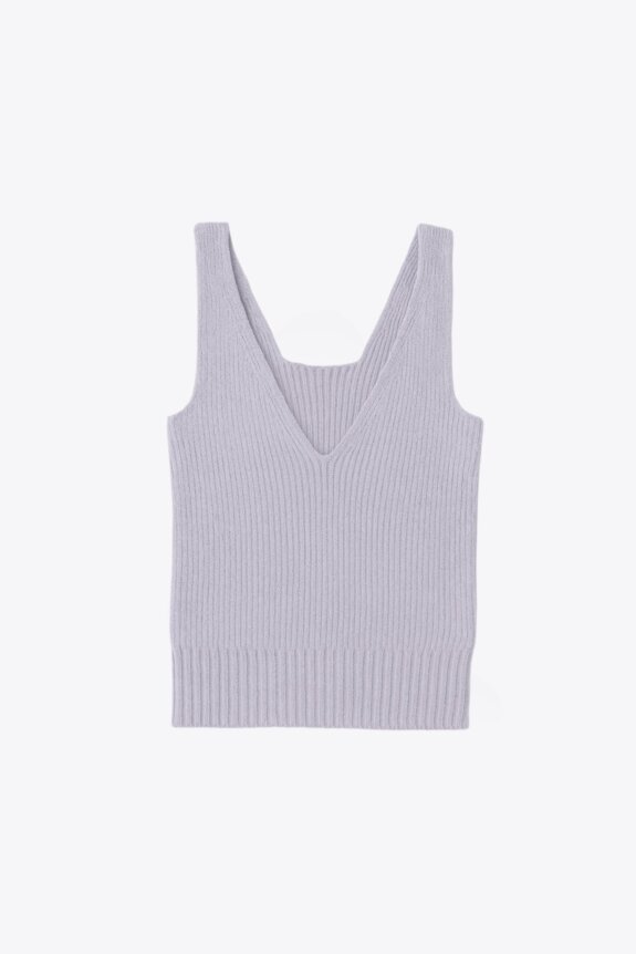 Lilac knitted sleeveless top with a V-neck and ribbed hem.